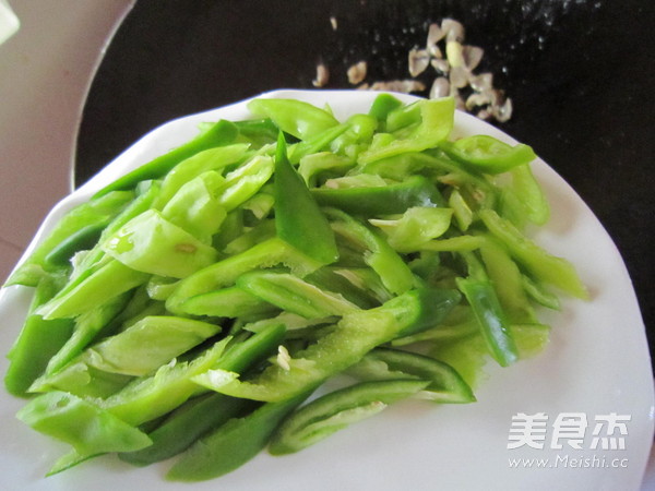 Stir-fried Gizzards with Green Peppers recipe