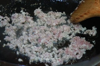 Stir-fried Radish with Minced Meat recipe