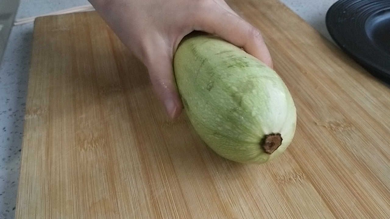 Fried Zucchini with Luncheon Meat recipe