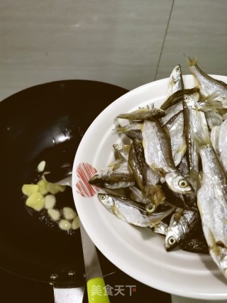 Braised Dried Fish recipe