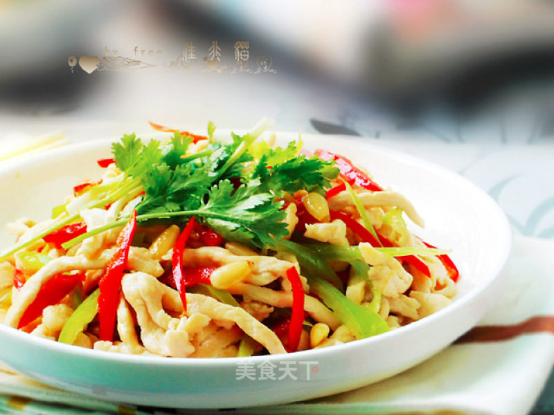 Shredded Chicken with Pine Nuts and Double Peppers recipe