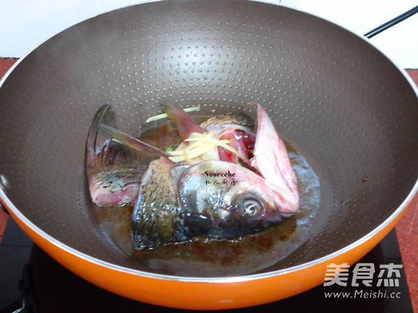 Fish Head Loofah Soup recipe