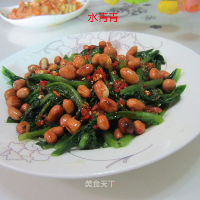Peanuts Mixed with Lettuce recipe