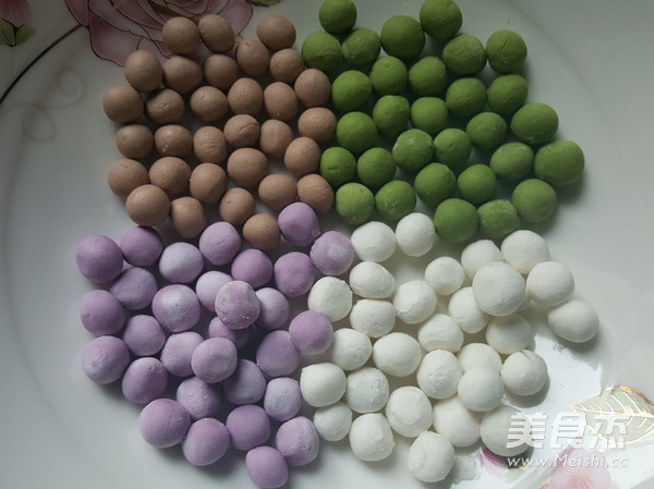 Colored Small Glutinous Rice Balls recipe