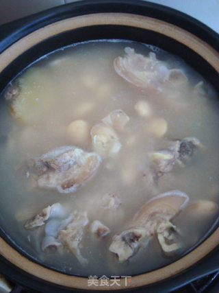 Snow Pea Hoof Soup recipe