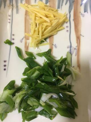 Steamed Crucian Carp recipe