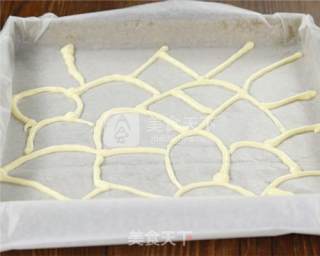 How to Make Giraffe Cake Rolls recipe