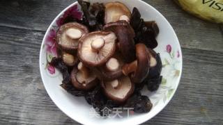 Stewed Vermicelli with Radish Balls recipe