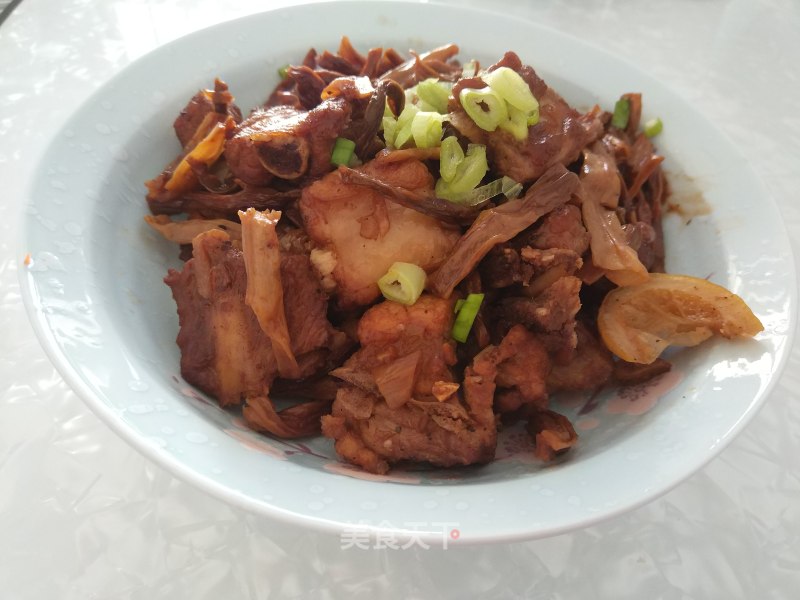 Braised Pork Ribs with Dry Vegetables recipe