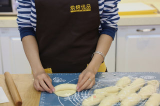 Honey Coconut Bun recipe