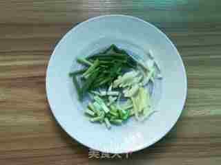 Stir-fried Vermicelli with Sausage recipe