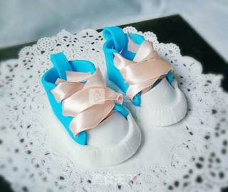 Fondant Baby Shoes recipe