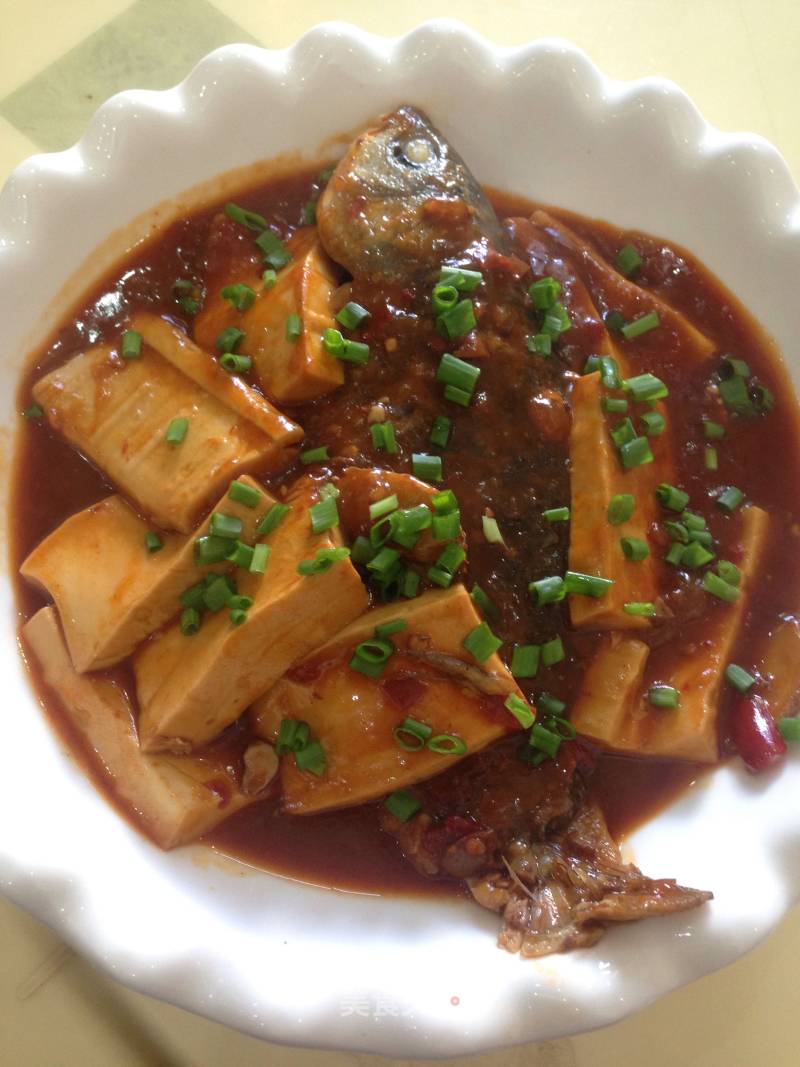 Braised Tofu with Crucian Carp recipe