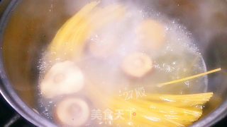 27's Cooking Diary-leftovers Turned Gorgeously "baked Sausage and Dried Fish Pasta" recipe