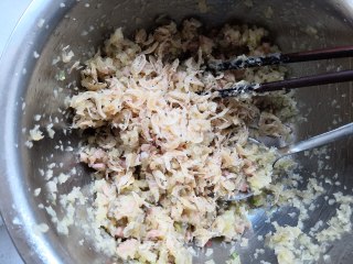 Cabbage, Vermicelli and Ham Fried Buns recipe