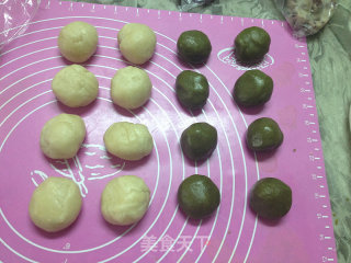 Purple Sweet Potato Egg Yolk Matcha Crisp recipe