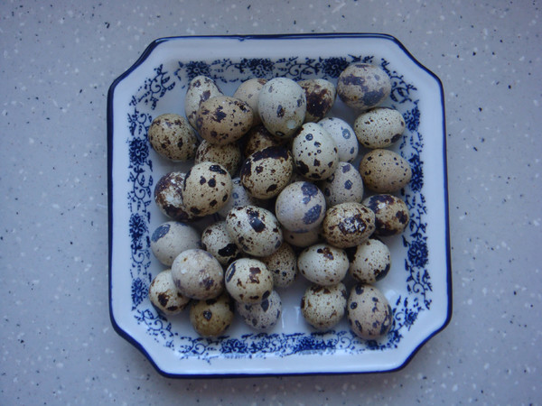 Grilled Tiger Skin Quail Eggs with Shacha Sauce recipe