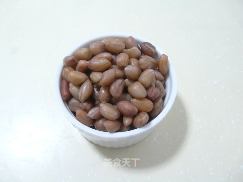 Skillfully Cooked Five-spice Peanuts