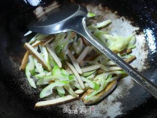 Stir-fried Leishan with Leek recipe