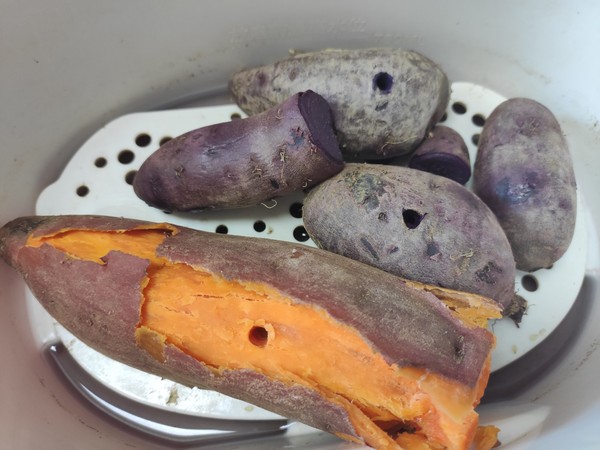 Responsible for Appearance! Purple Sweet Potato Sticky Rice Cake! recipe