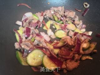 Cucumber Beef Sautéed with Onions recipe