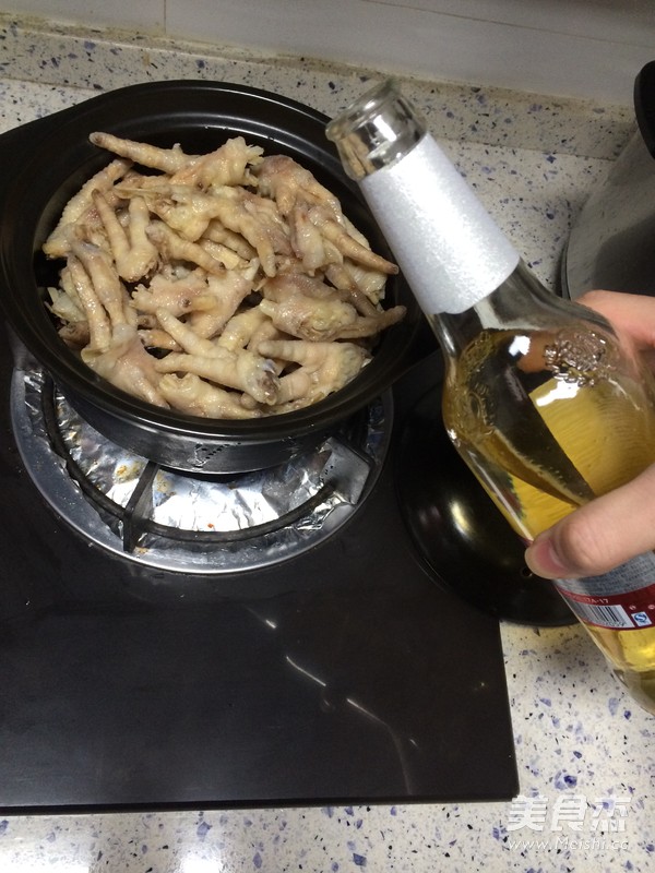 Spicy Marinated Chicken Feet recipe