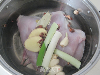 [trial Report of Chobe Series Products] Assorted Salad of Rabbit Meat recipe