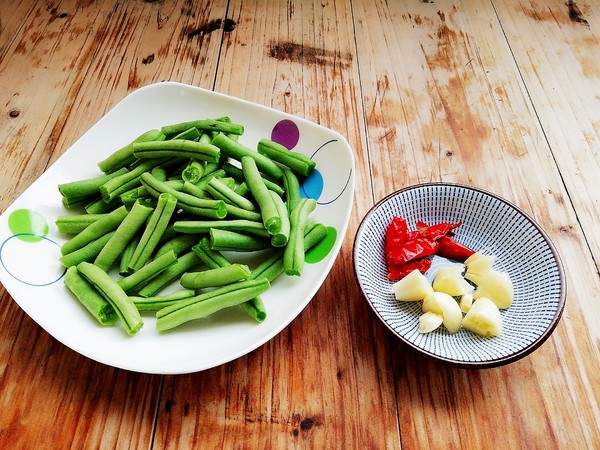 Stir-fried Eggplant and Beans recipe