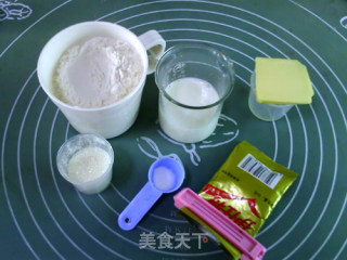 Leaf-shaped Taro Bread recipe