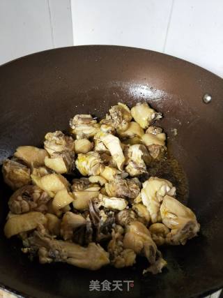 Chicken Stewed with Mushrooms recipe