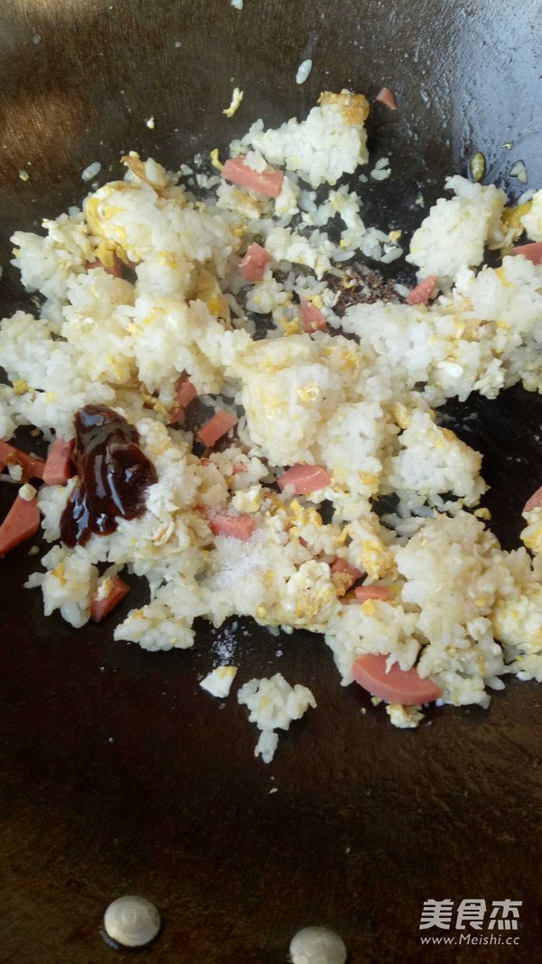 Black Pepper Ham and Egg Fried Rice recipe