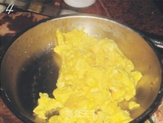 Tomato Scrambled Eggs recipe