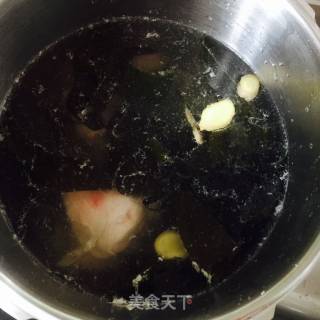 Kelp Bone Soup recipe
