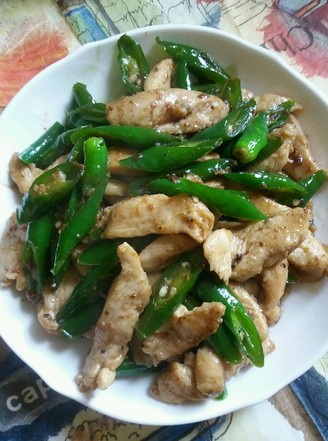 Black Pepper Chicken Fillet Stir-fried Hot Pepper recipe