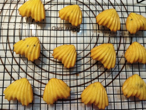 Passion Fruit Heart Shaped Madeleine recipe