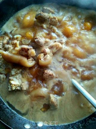 Braised Pork Knuckles recipe