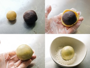 Traditional Egg Yolk and Bean Paste Mooncakes│dolly Peanut Oil X Gold Family Banquet recipe