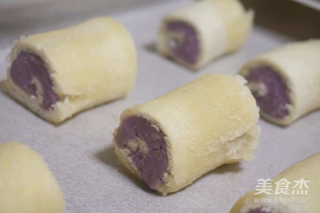 Crispy Taro Rolls recipe