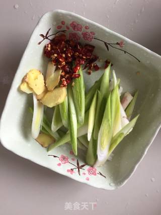 Small Stir-fried Beef recipe