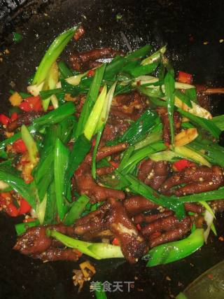 Spicy Garlic Chicken Feet recipe