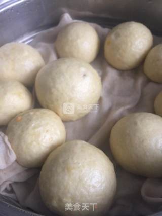 Milky Coarse Grain Animal Buns recipe