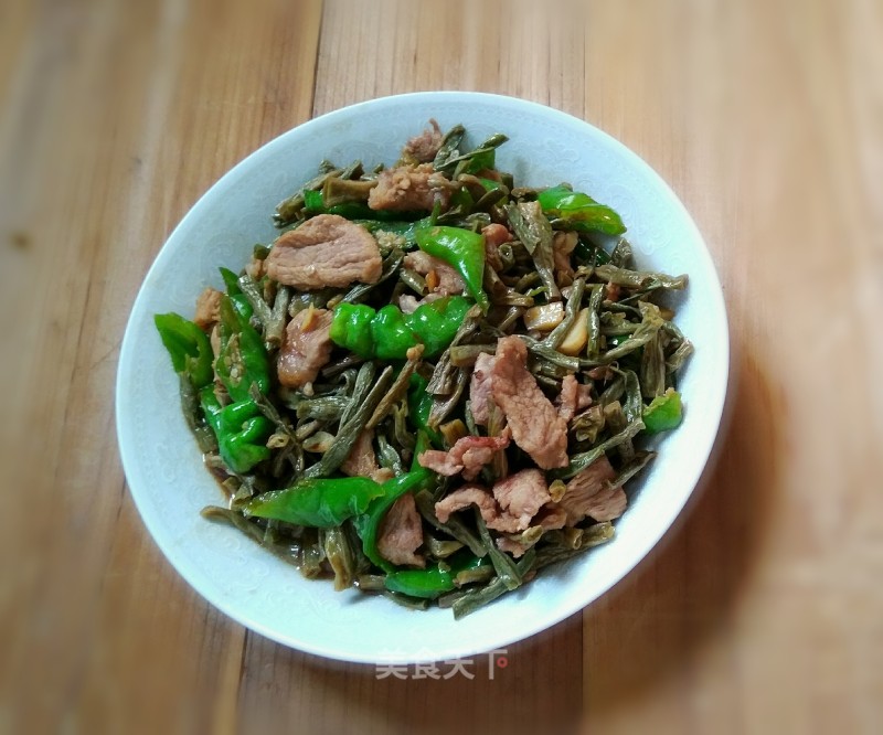 Stir-fried Lean Pork with Pickled Beans recipe