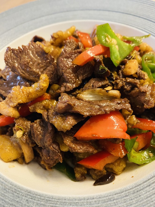 Stir-fried Donkey Meat with Endless Aftertaste