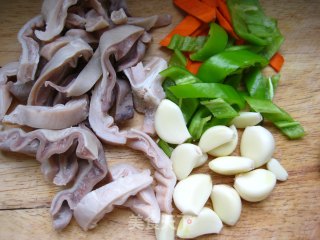 【sichuan Cuisine】no Spicy Sichuan Cuisine #3—garlic Braised Belly recipe