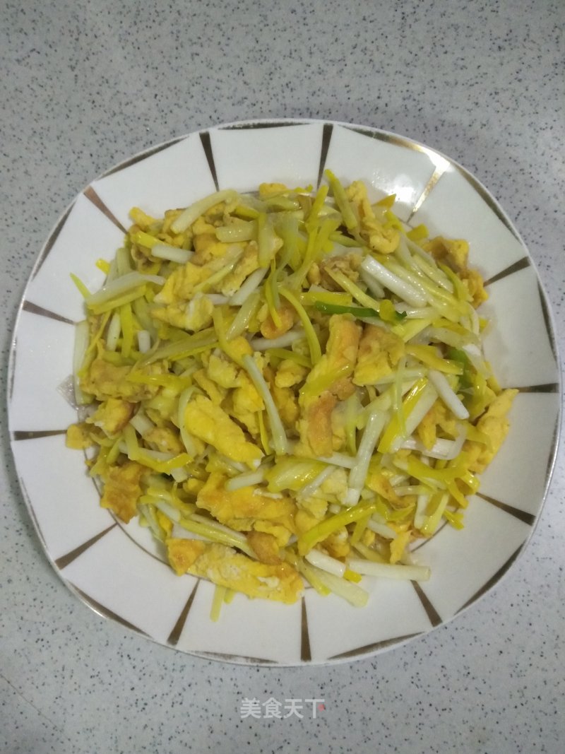 Scrambled Eggs with Chives recipe