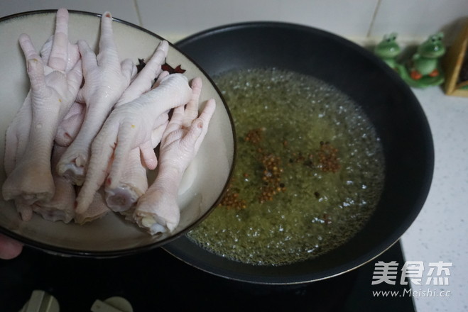 The More You Eat, The More Enjoyable The Chicken Feet with Pickled Peppers recipe