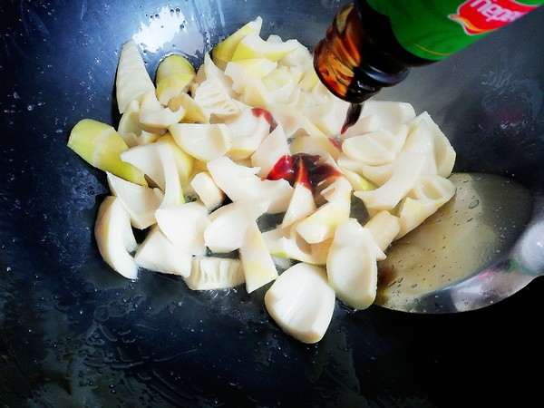 Braised Bamboo Shoots in Oil recipe