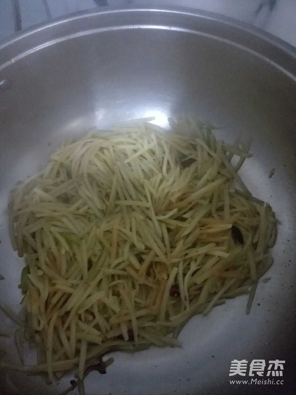 Vinegar Shredded Potatoes recipe