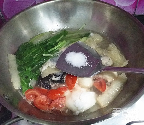 Three Fresh Noodles with Fish Ball and Belly recipe