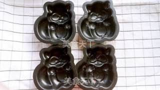 Little Raccoon Snowy Mooncakes recipe